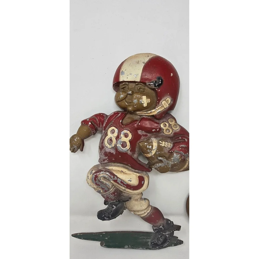 Vtg Homco 1976 cast metal‎ football players boy nursery wall decor sport mencave